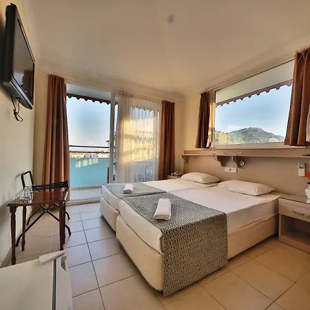 Gallion Hotel 2*