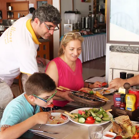 Gallion ホテル 2*