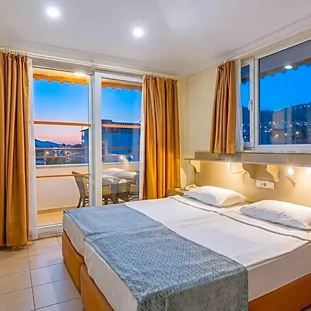 Gallion Hotel