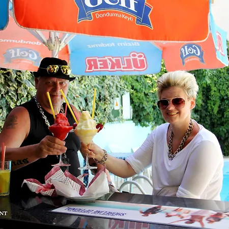 Gallion מלון אלאניה