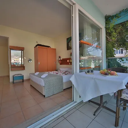 מלון Gallion אלאניה